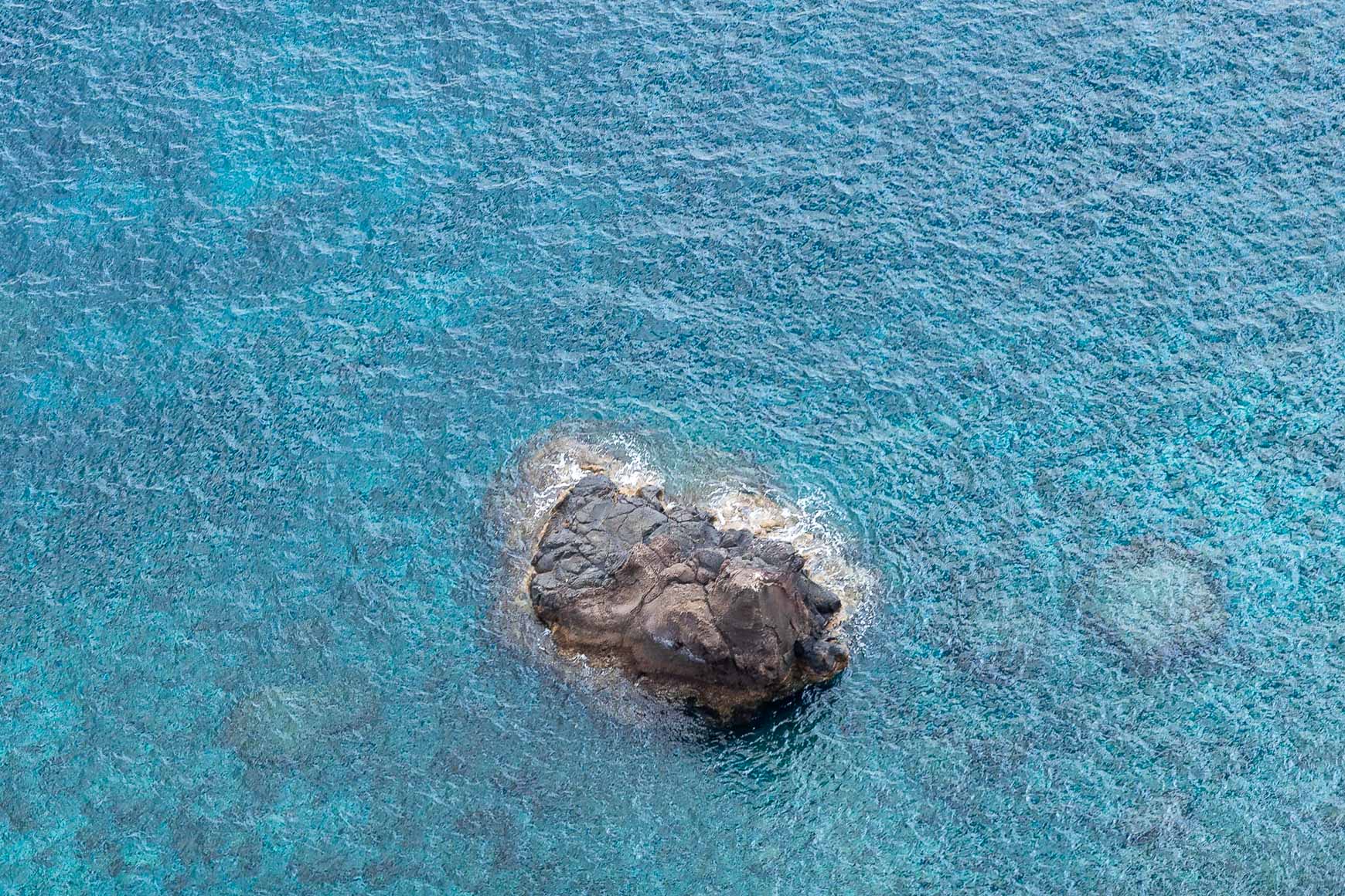 Atlantikblauer Ausblick von der Steilküste