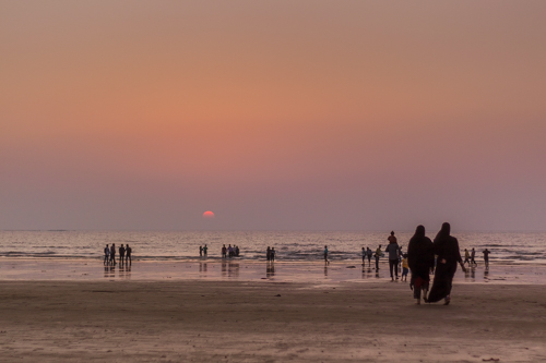 Street photography City of Mumbai, Juhu Beach